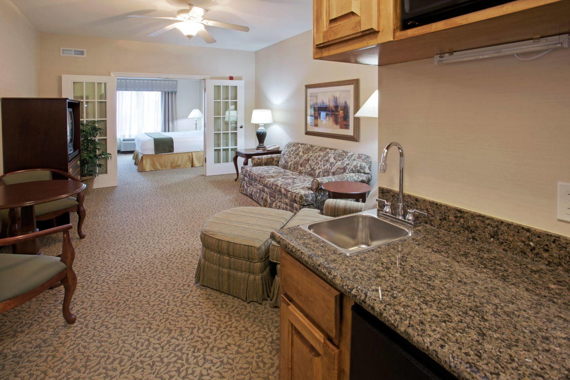 Holiday Inn Express Hotel And Suites Conroe By Ihg Exteriör bild